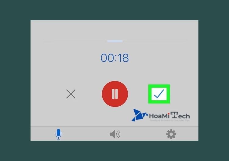 Ứng dụng Easy Voice Recorder sẽ ghi âm lại trong nền